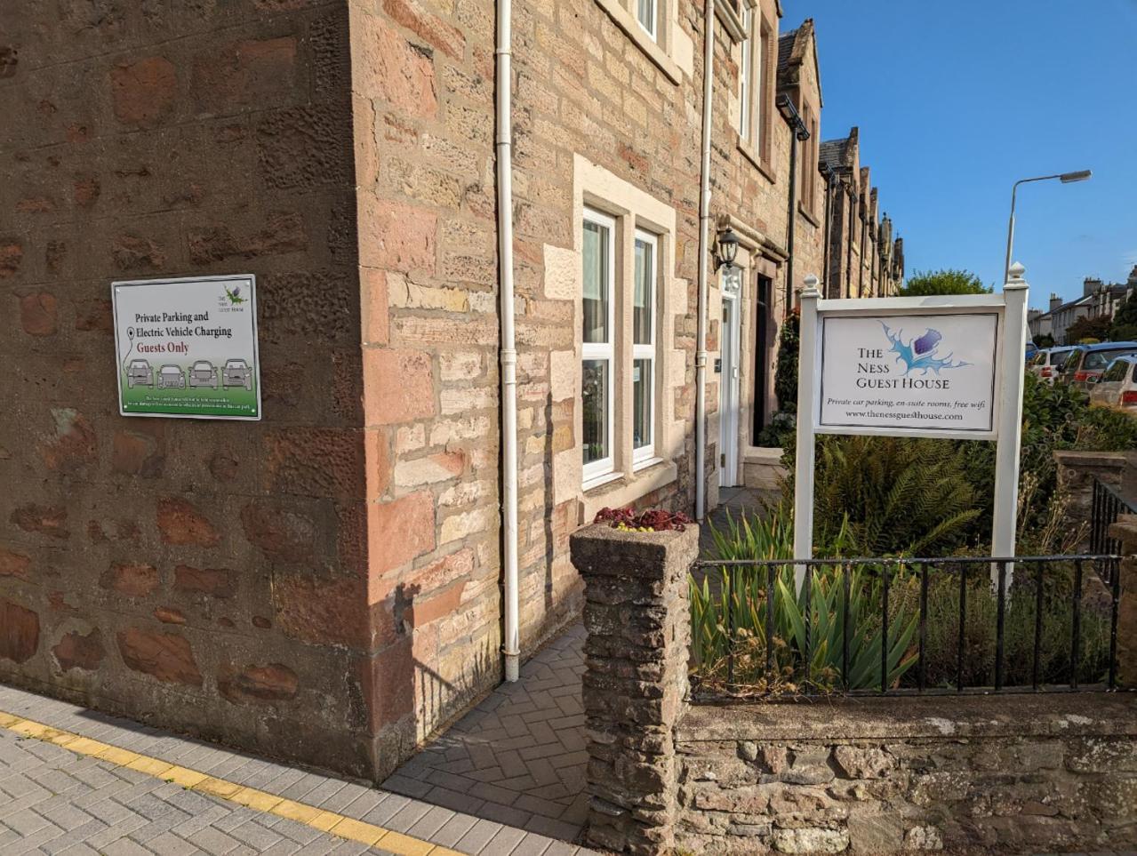 The Ness Guest House Inverness Exteriör bild