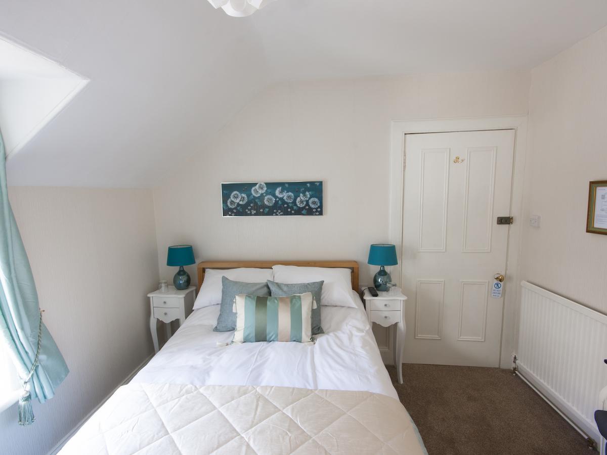 The Ness Guest House Inverness Rum bild